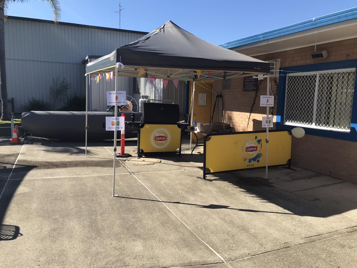 Featured is the kiosk at Tilligerry Aquatic Centre which sells hot food, cold food, drinks and ice creams and some play equipment for kids.